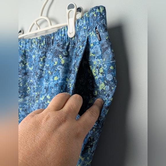 THE NORTH FACE Men Active Short Size Large Waist Laces Colorful - Picture 3 of 9